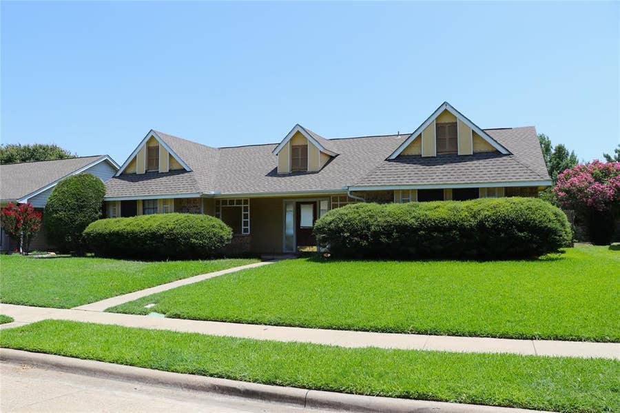 Property photo for 202 Creekside Lane, Coppell, TX