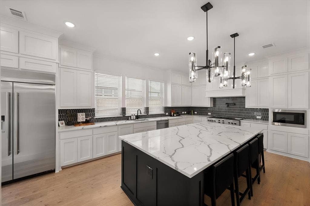 2109 Glenbrook Street, Haslet, TX 76052 2109 Glenbrook Street, Haslet, TX 76052