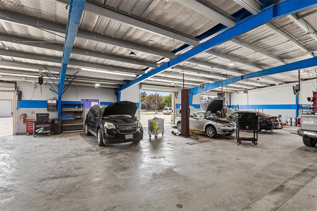 4001 S Buckner Boulevard, Dallas, TX 75227 4001 S Buckner Boulevard, Dallas, TX 75227