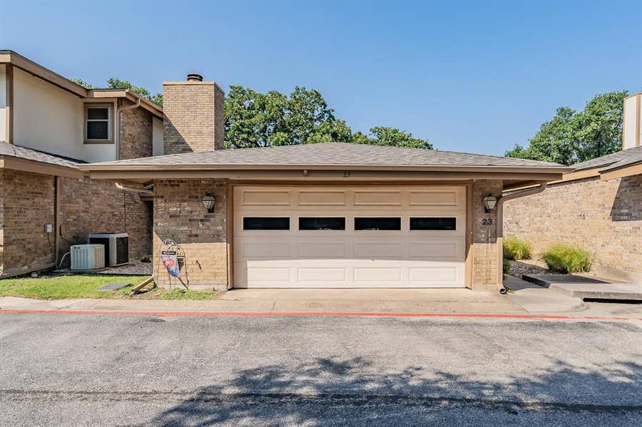 Property photo for 23 Park Lane, Bedford, TX