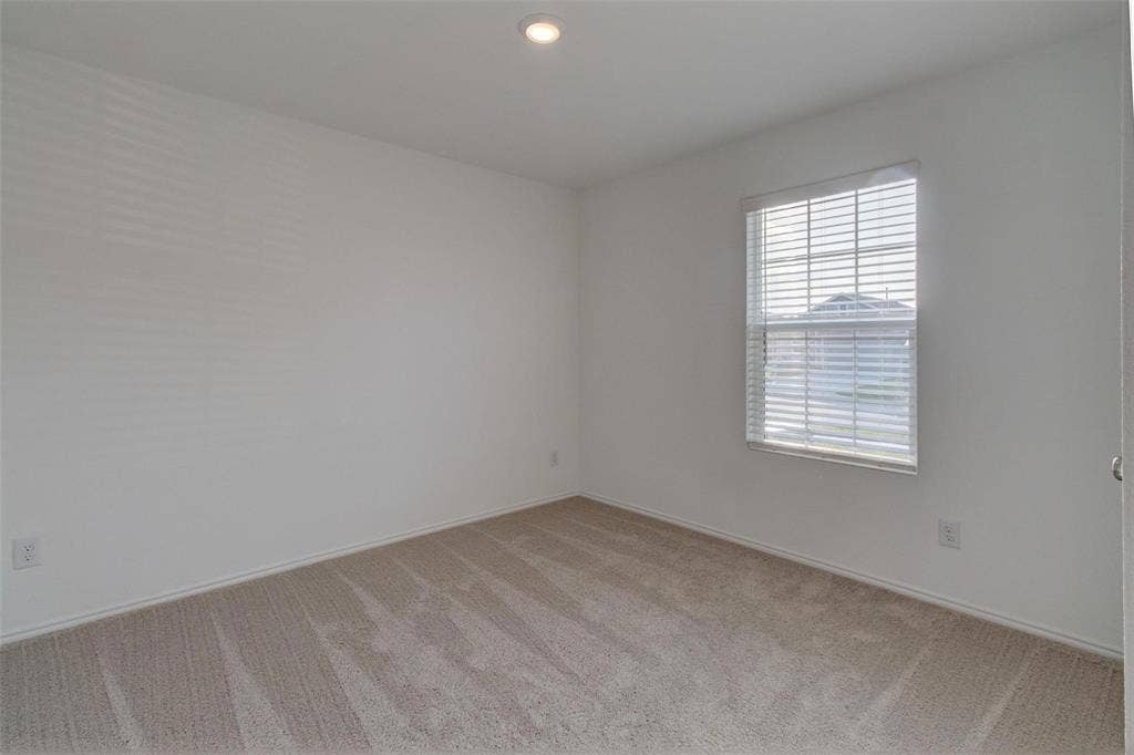 6005 Determine Lane, Forney, TX 75126 Neutral tone wall finishes