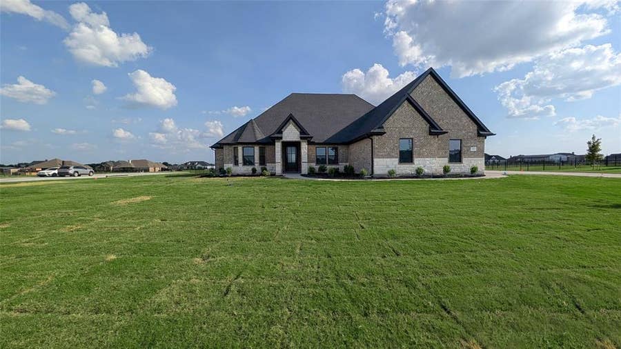 Property photo for 4735 Sasha Way, Caddo Mills, TX