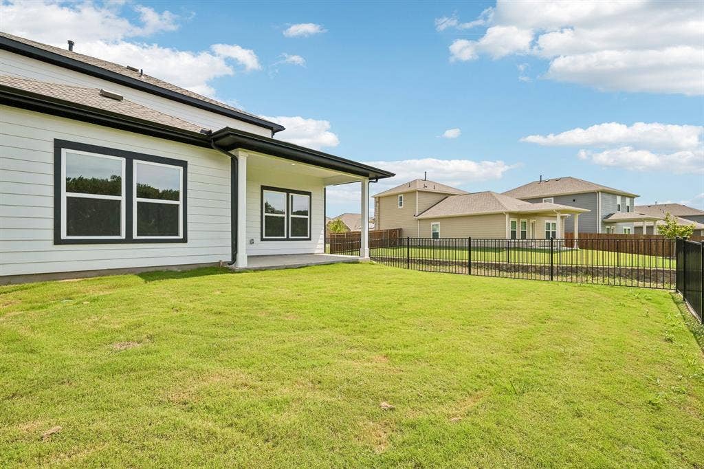 312 Sun Harvest Drive, Royse City, TX 75189 312 Sun Harvest Drive, Royse City, TX 75189