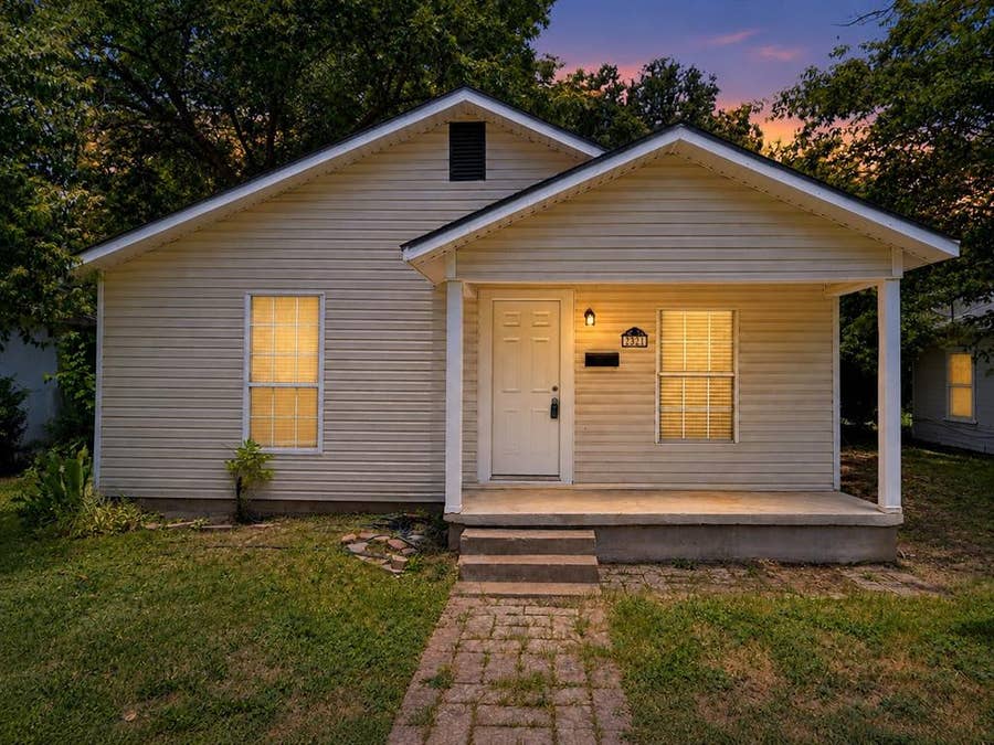 Property photo for 2321 Alexander Avenue, Waco, TX