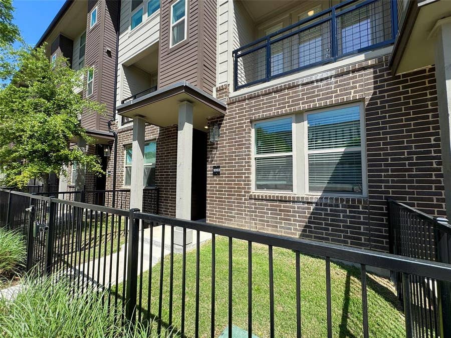 Property photo for 4020 McEwen Road, #10111, Farmers Branch, TX
