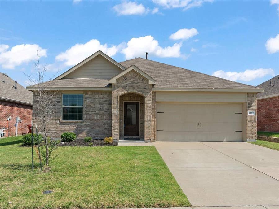Property photo for 2137 Whispering Sage Boulevard, Royse City, TX