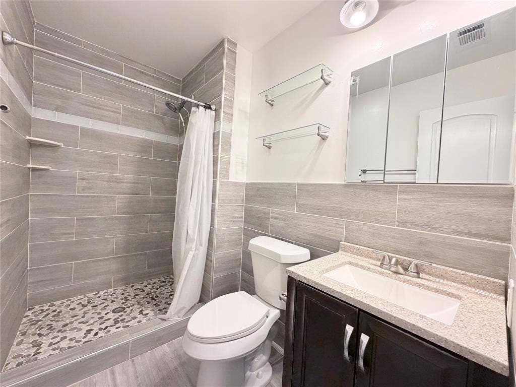 407 Ivy Way, Garland, TX 75043 407 Ivy Way, Garland, TX 75043
