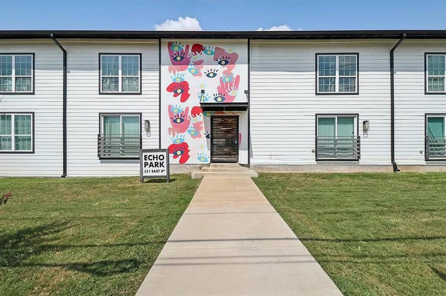 Property photo for 321 E 8th Street, #107, Dallas, TX