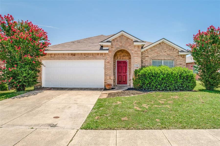 Property photo for 1703 White Mountain Way, Princeton, TX
