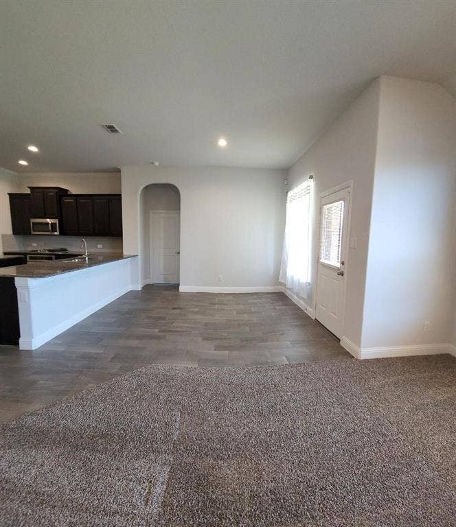 1801 Spinnaker Drive, Denton, TX 76210 1801 Spinnaker Drive, Denton, TX 76210