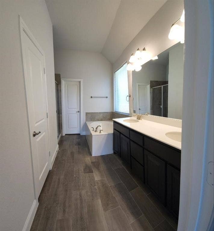1801 Spinnaker Drive, Denton, TX 76210 1801 Spinnaker Drive, Denton, TX 76210