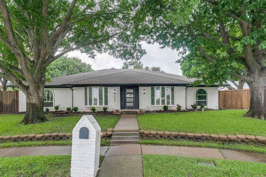 Property photo for 2632 Kimberly Court, Plano, TX