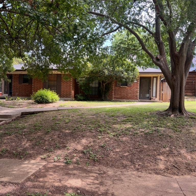 Property photo for 2123 Mistletoe Avenue, #B, Fort Worth, TX