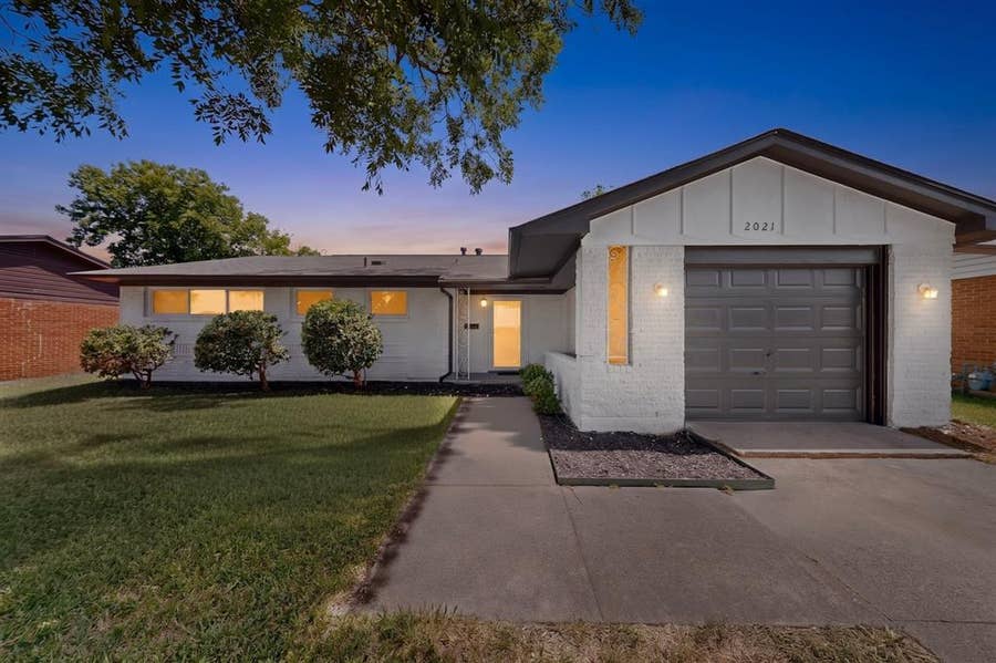 Property photo for 2021 Proctor Drive, Grand Prairie, TX