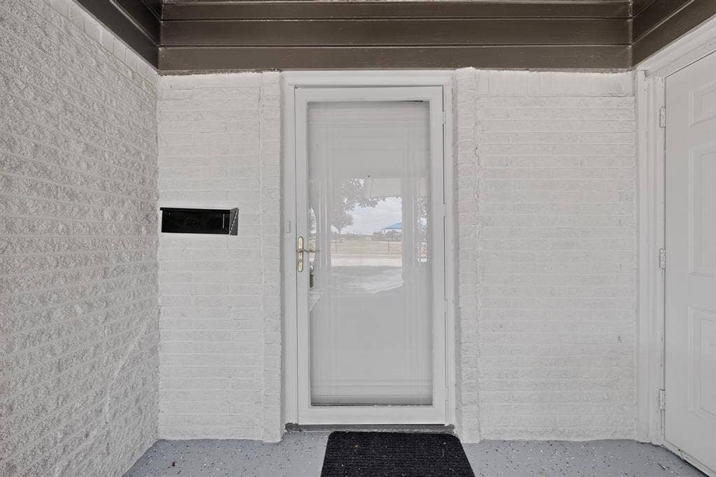 2021 Proctor Drive, Grand Prairie, TX 75051 2021 Proctor Drive, Grand Prairie, TX 75051