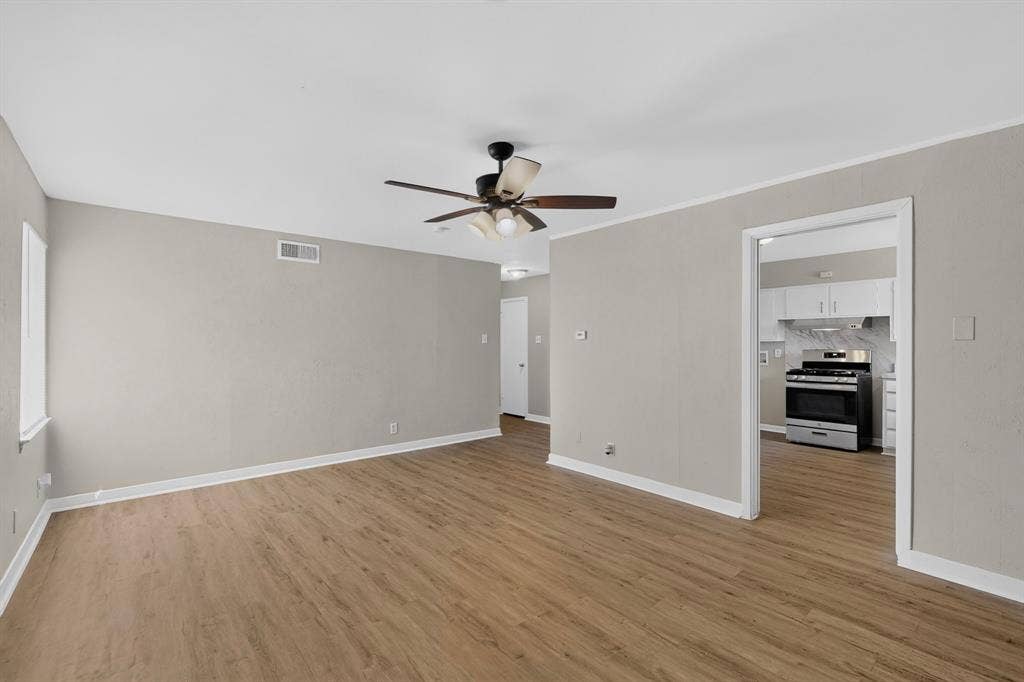 2021 Proctor Drive, Grand Prairie, TX 75051 2021 Proctor Drive, Grand Prairie, TX 75051