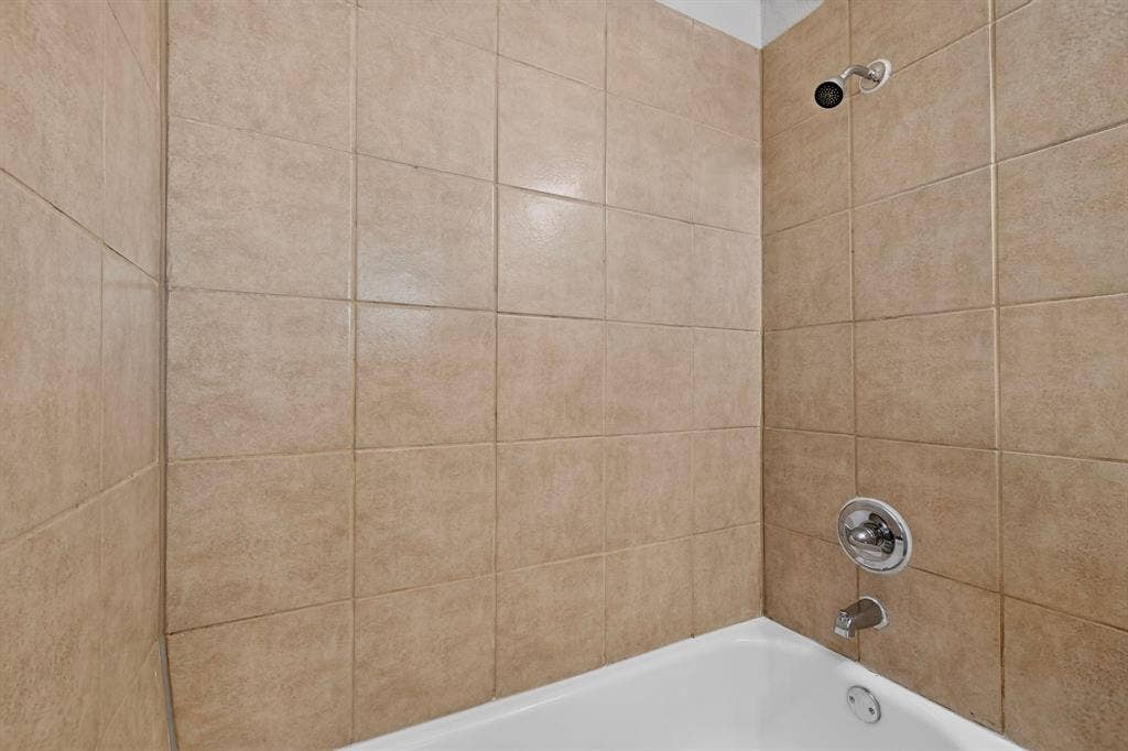 2021 Proctor Drive, Grand Prairie, TX 75051 2021 Proctor Drive, Grand Prairie, TX 75051
