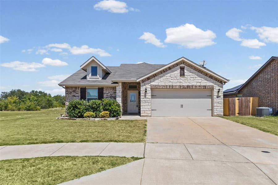 Property photo for 444 Keresley Street, Fort Worth, TX