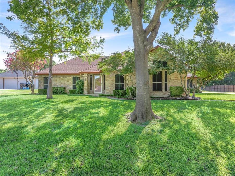Property photo for 152 Buffalo Creek Drive, Crandall, TX