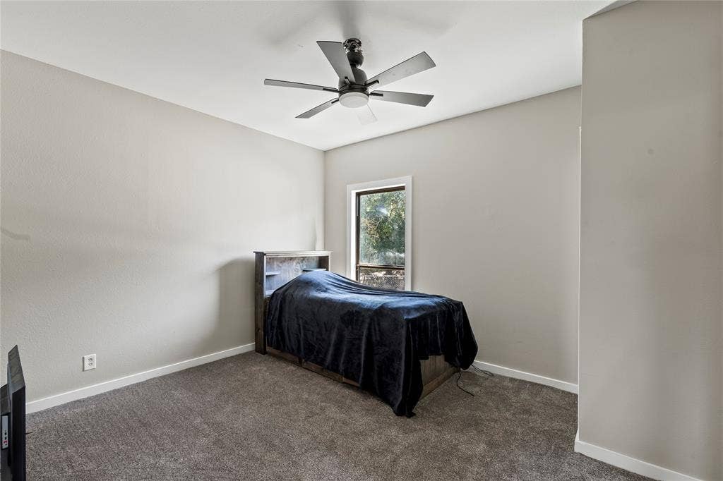 109 Bayview Street, Gun Barrel City, TX 75156 109 Bayview Street, Gun Barrel City, TX 75156