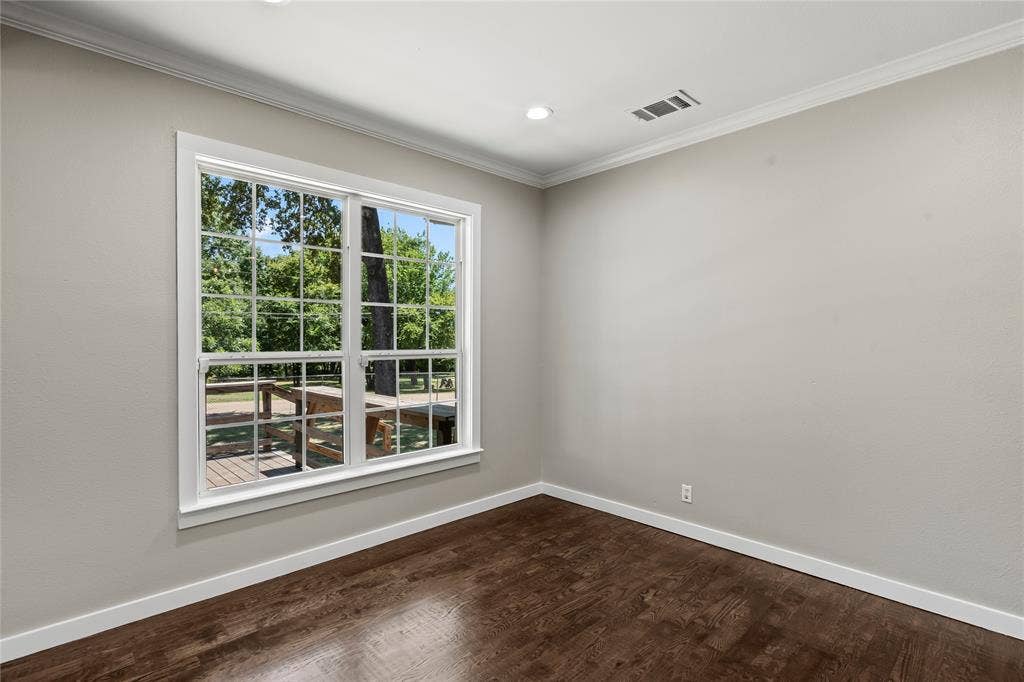 109 Bayview Street, Gun Barrel City, TX 75156 109 Bayview Street, Gun Barrel City, TX 75156