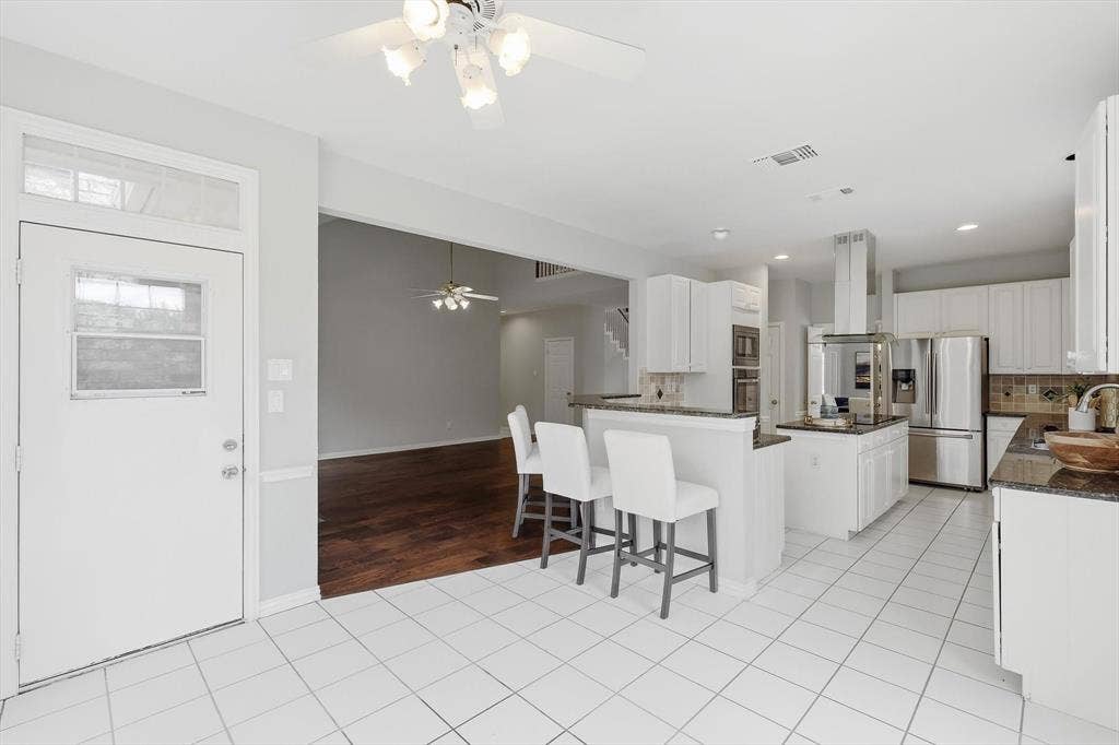 4001 Mayflower Lane, Plano, TX 75024 4001 Mayflower Lane, Plano, TX 75024