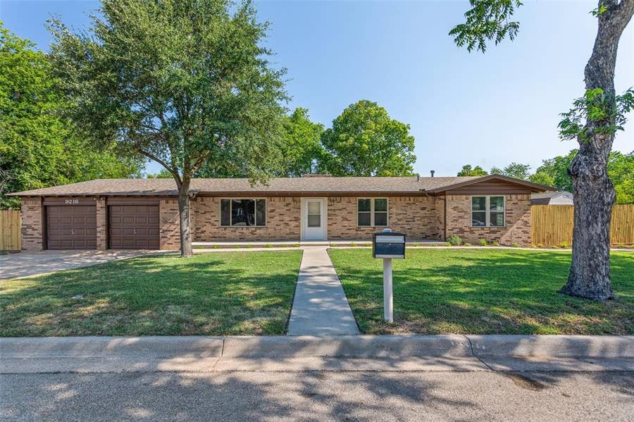 Property photo for 9216 Raymond Avenue, White Settlement, TX