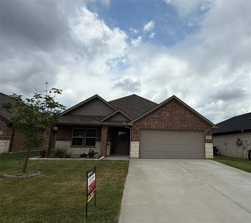 Property photo for 704 Ransom Way, Greenville, TX