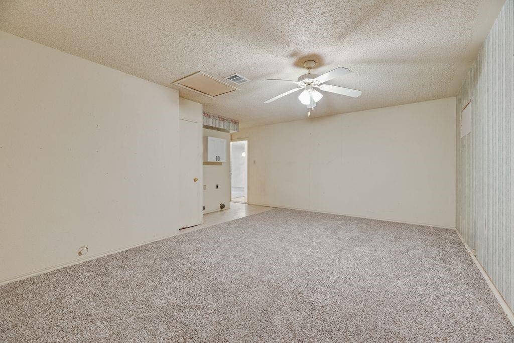 2804 Weston Drive, Denton, TX 76209
