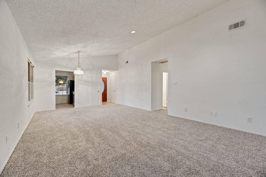 2804 Weston Drive, Denton, TX 76209