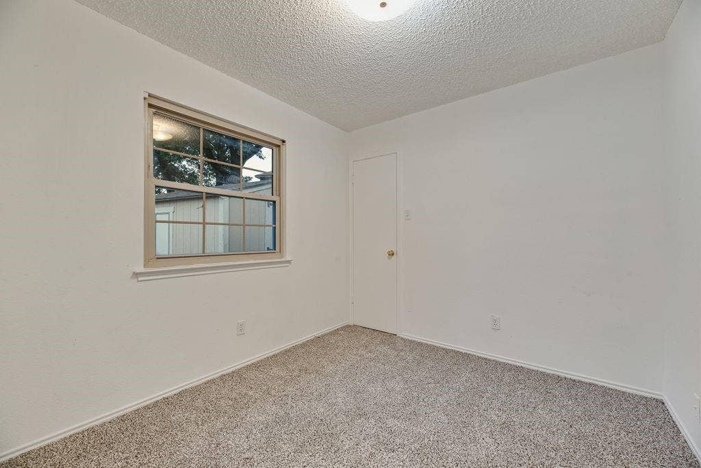 2804 Weston Drive, Denton, TX 76209