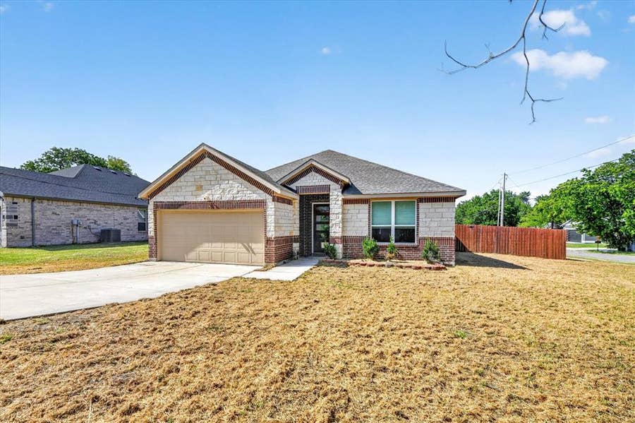 Property photo for 3810 McDougal Street, Greenville, TX