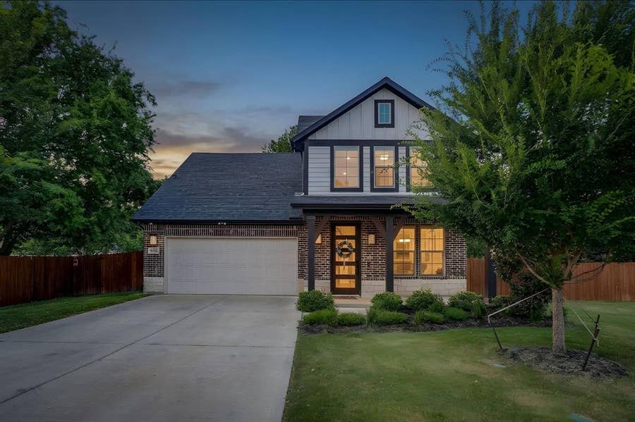 Property photo for 826 Rumfield Road, White Settlement, TX
