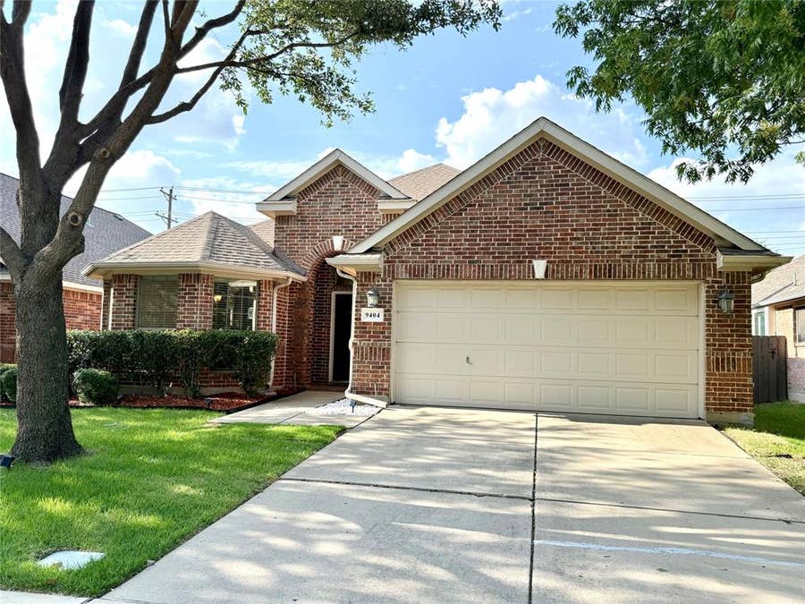 Property photo for 9404 Caliente Drive, McKinney, TX