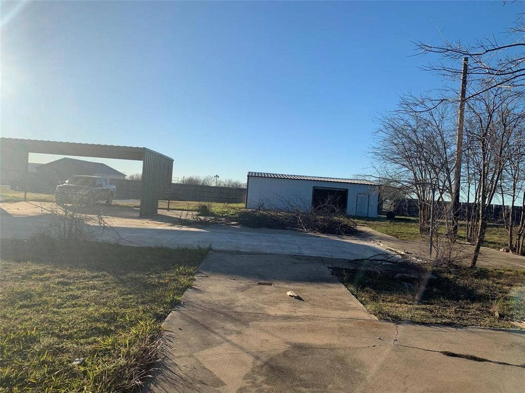 15851 Old Dairy Farm Road, Prosper, TX 75078 15851 Old Dairy Farm Road, Prosper, TX 75078