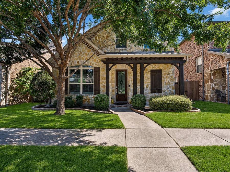 Property photo for 3016 Martello Lane, Plano, TX