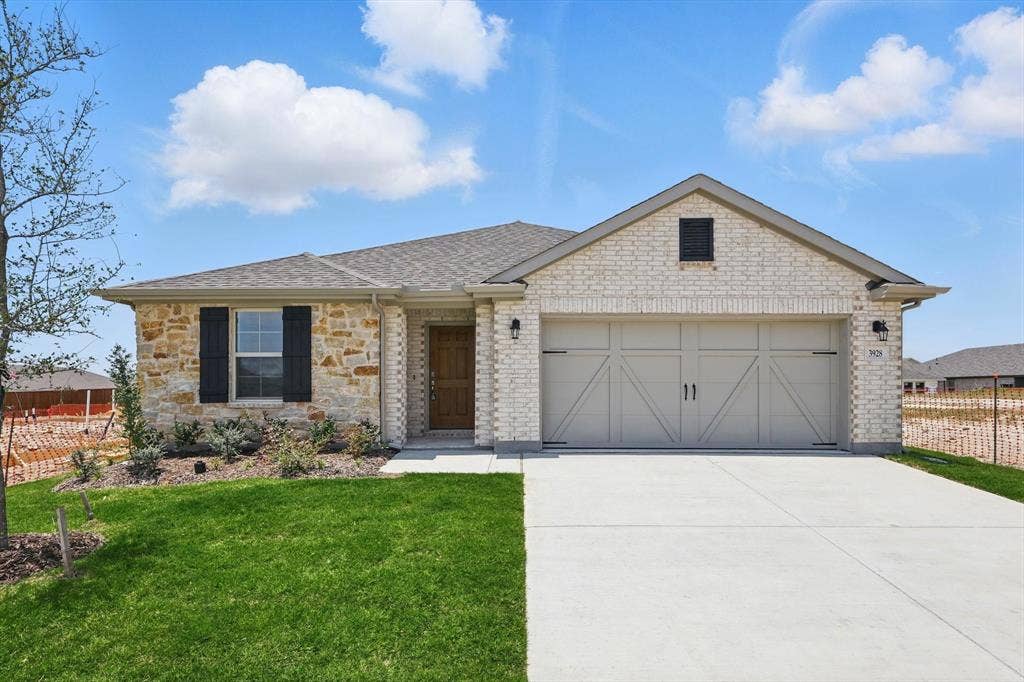 3928 Malachite Drive, Celina, TX 75009 3928 Malachite Drive, Celina, TX 75009