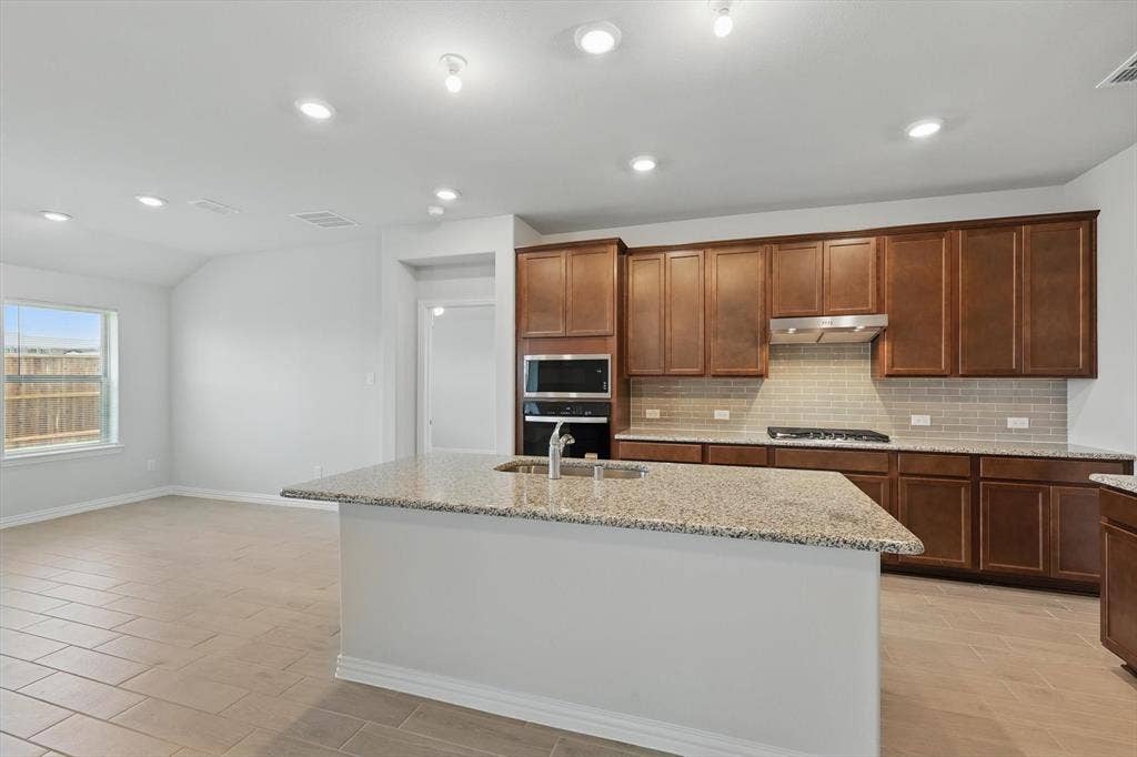 3928 Malachite Drive, Celina, TX 75009 3928 Malachite Drive, Celina, TX 75009