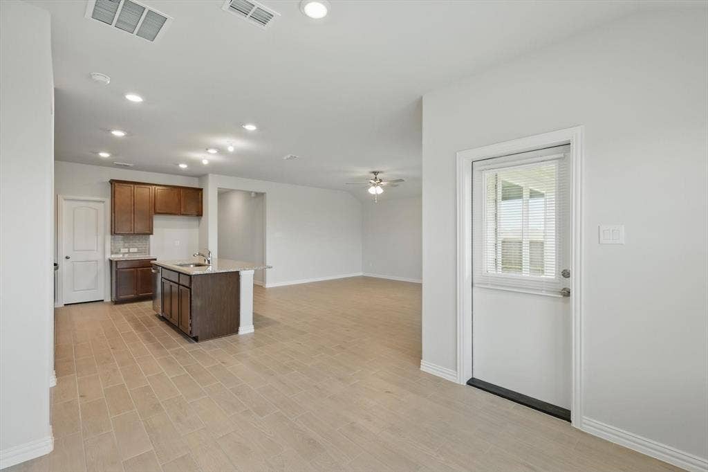 3928 Malachite Drive, Celina, TX 75009 3928 Malachite Drive, Celina, TX 75009