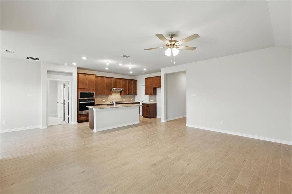3928 Malachite Drive, Celina, TX 75009 3928 Malachite Drive, Celina, TX 75009