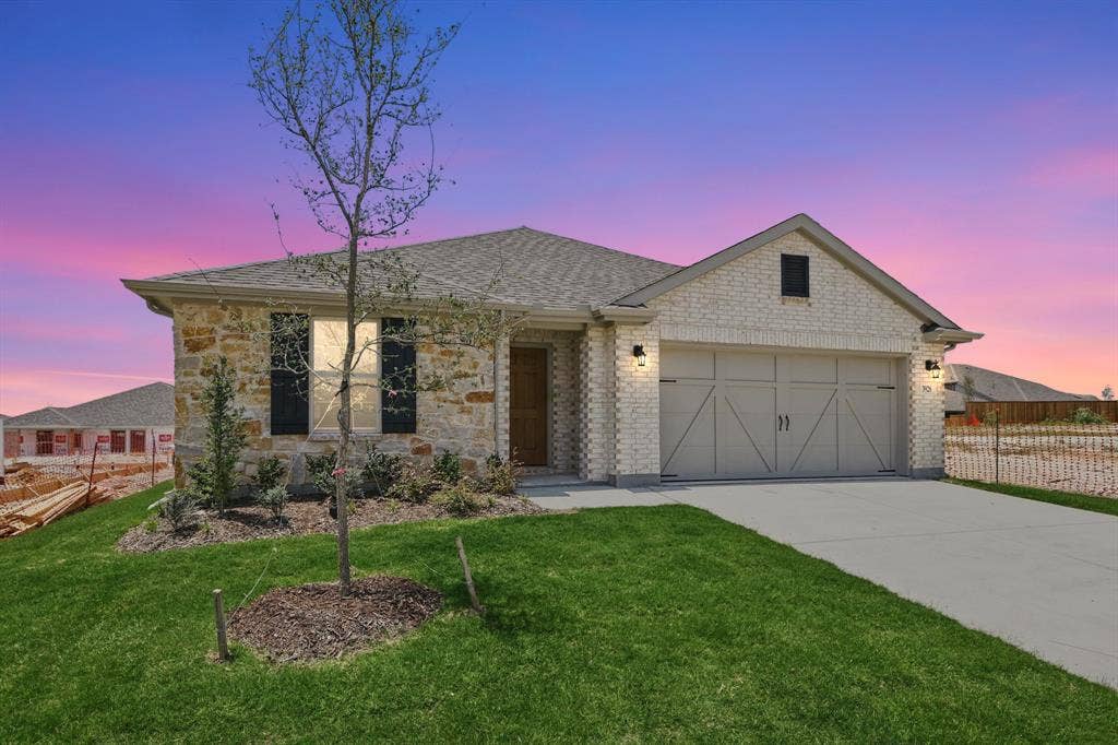 3928 Malachite Drive, Celina, TX 75009 3928 Malachite Drive, Celina, TX 75009