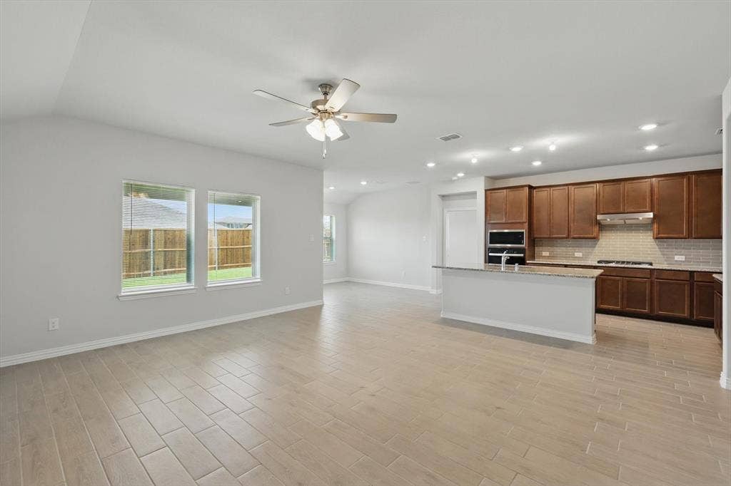 3928 Malachite Drive, Celina, TX 75009 3928 Malachite Drive, Celina, TX 75009