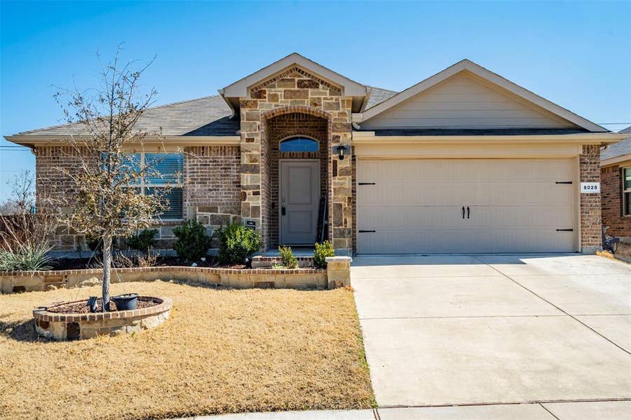 Property photo for 8028 Muddy Creek Drive, Fort Worth, TX