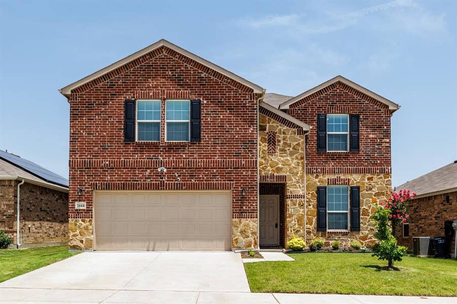 Property photo for 7444 Bronsind Trail, Fort Worth, TX