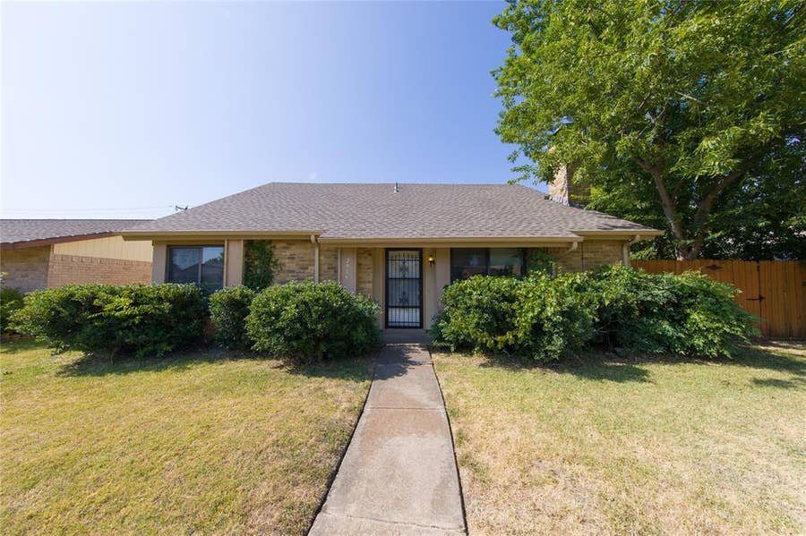 Property photo for 2814 Lancer Lane, Garland, TX