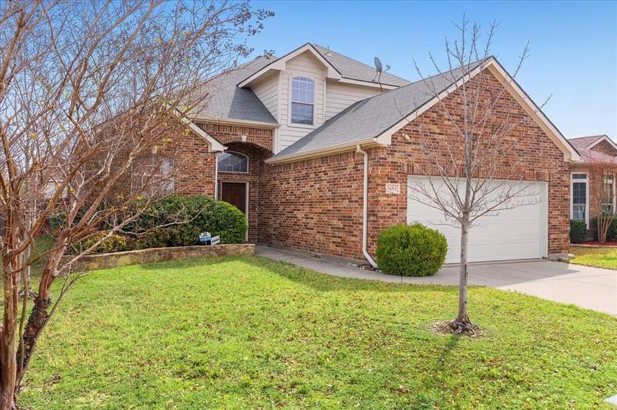 Property photo for 8604 Secret Forest Drive, Dallas, TX
