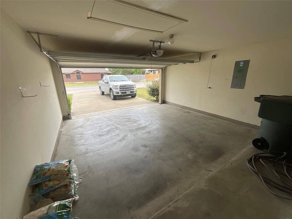 9916 Orion Drive, Temple, TX 76502 9916 Orion Drive, Temple, TX 76502