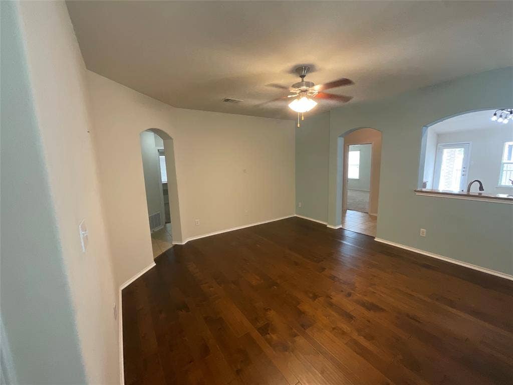 9916 Orion Drive, Temple, TX 76502 9916 Orion Drive, Temple, TX 76502
