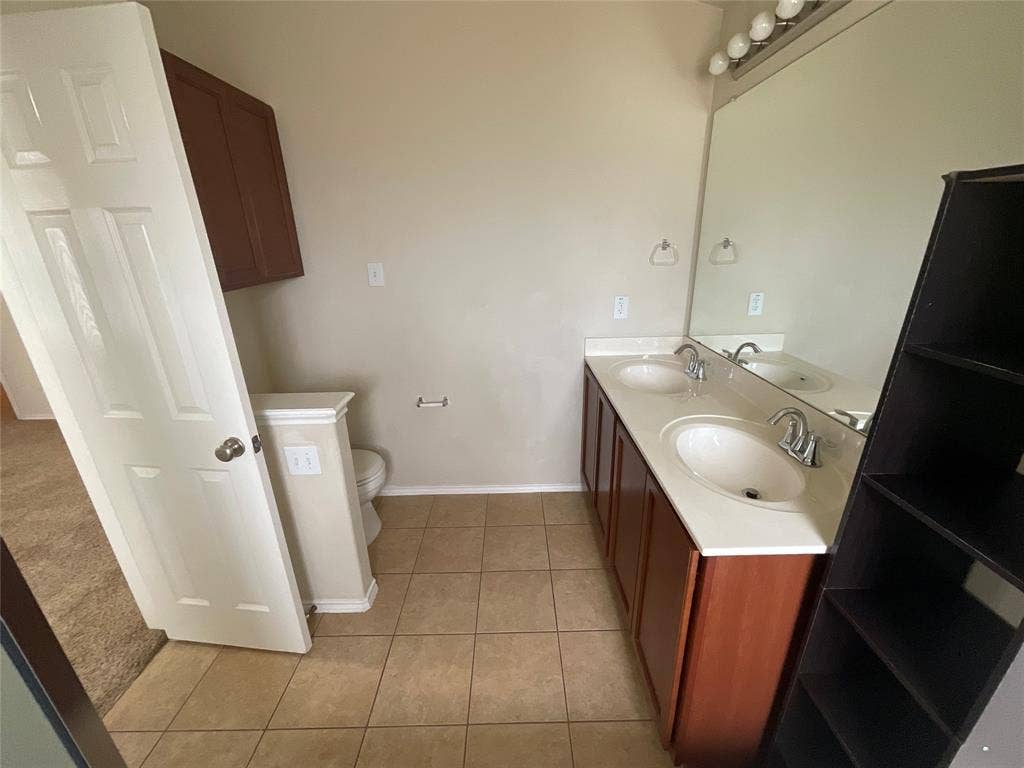 9916 Orion Drive, Temple, TX 76502 9916 Orion Drive, Temple, TX 76502