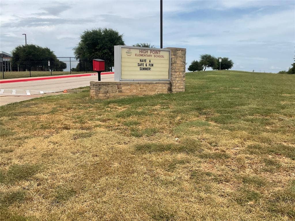 9916 Orion Drive, Temple, TX 76502 9916 Orion Drive, Temple, TX 76502